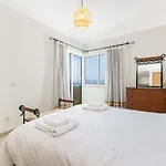 Miradouro Rocha - T2 Com Vista Mar شقة
