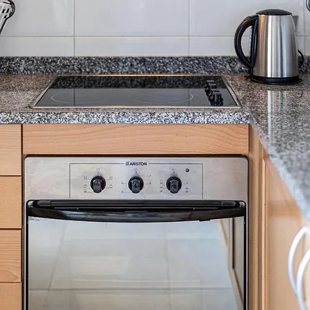 Apartamento Miradouro Rocha - T2 Com Vista Mar Portimão